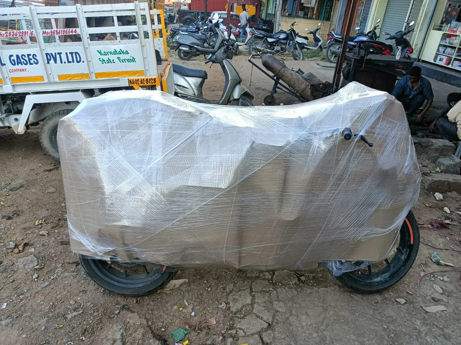 Professional bike shifting and transportation service by Safexpress - 26