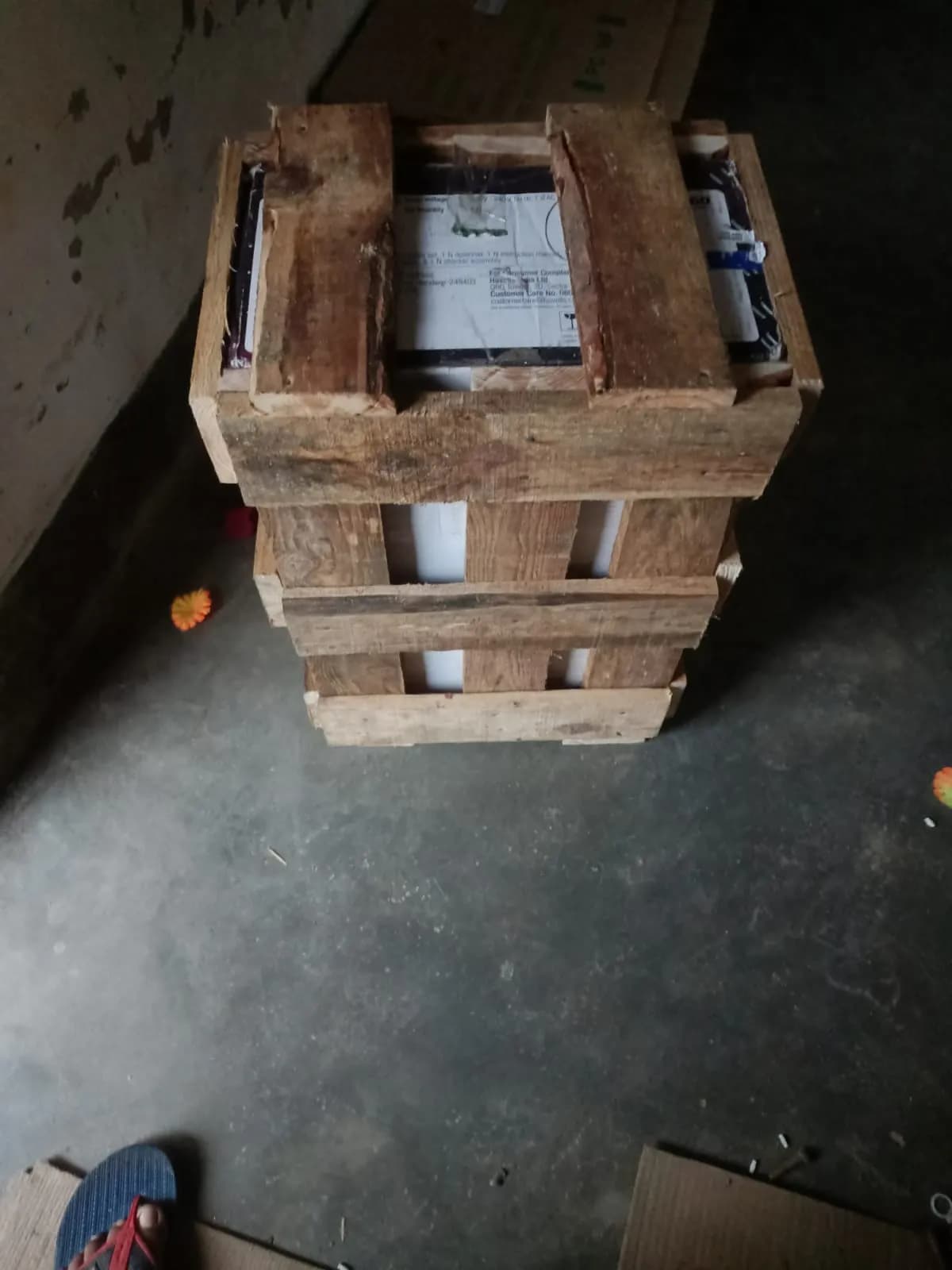 Wooden packing service for safe goods transportation by Safexpress - 88